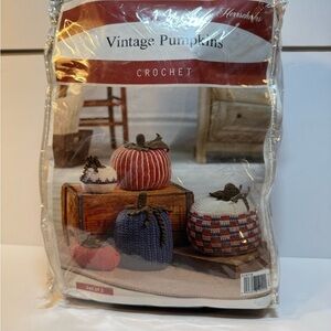 Herrschners Vintage Pumpkins Crochet Kit
